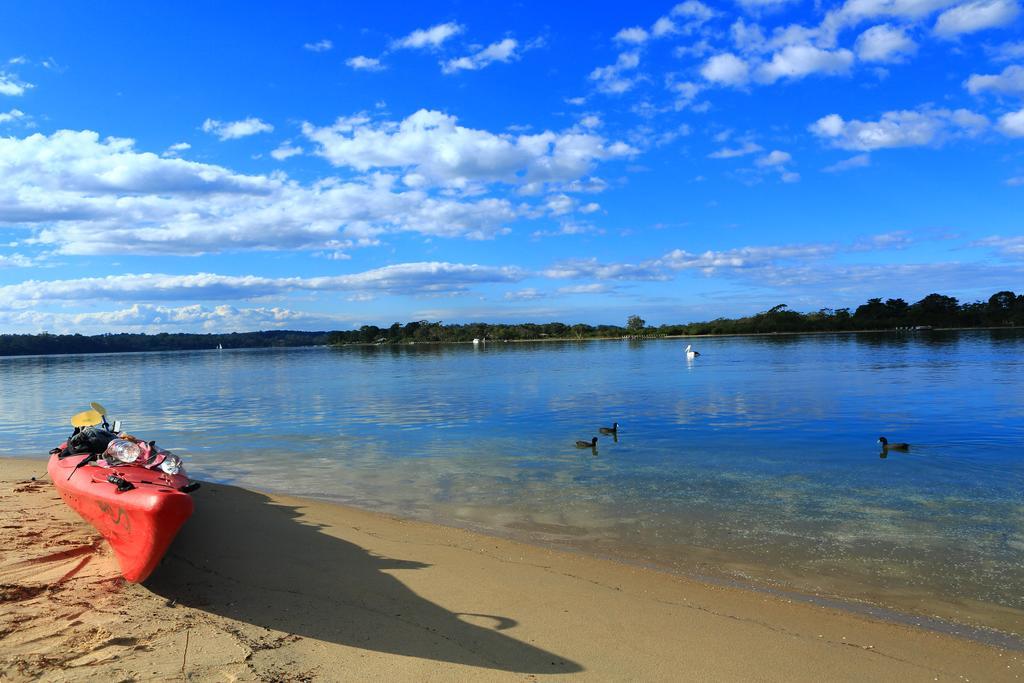 Ocean Views Motel Lakes Entrance Exterior photo